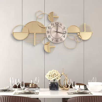 Modern Gold Metal Wall Clock – Silent Battery Operated Minimalist Decorative Clock for Living Room & Bedroom