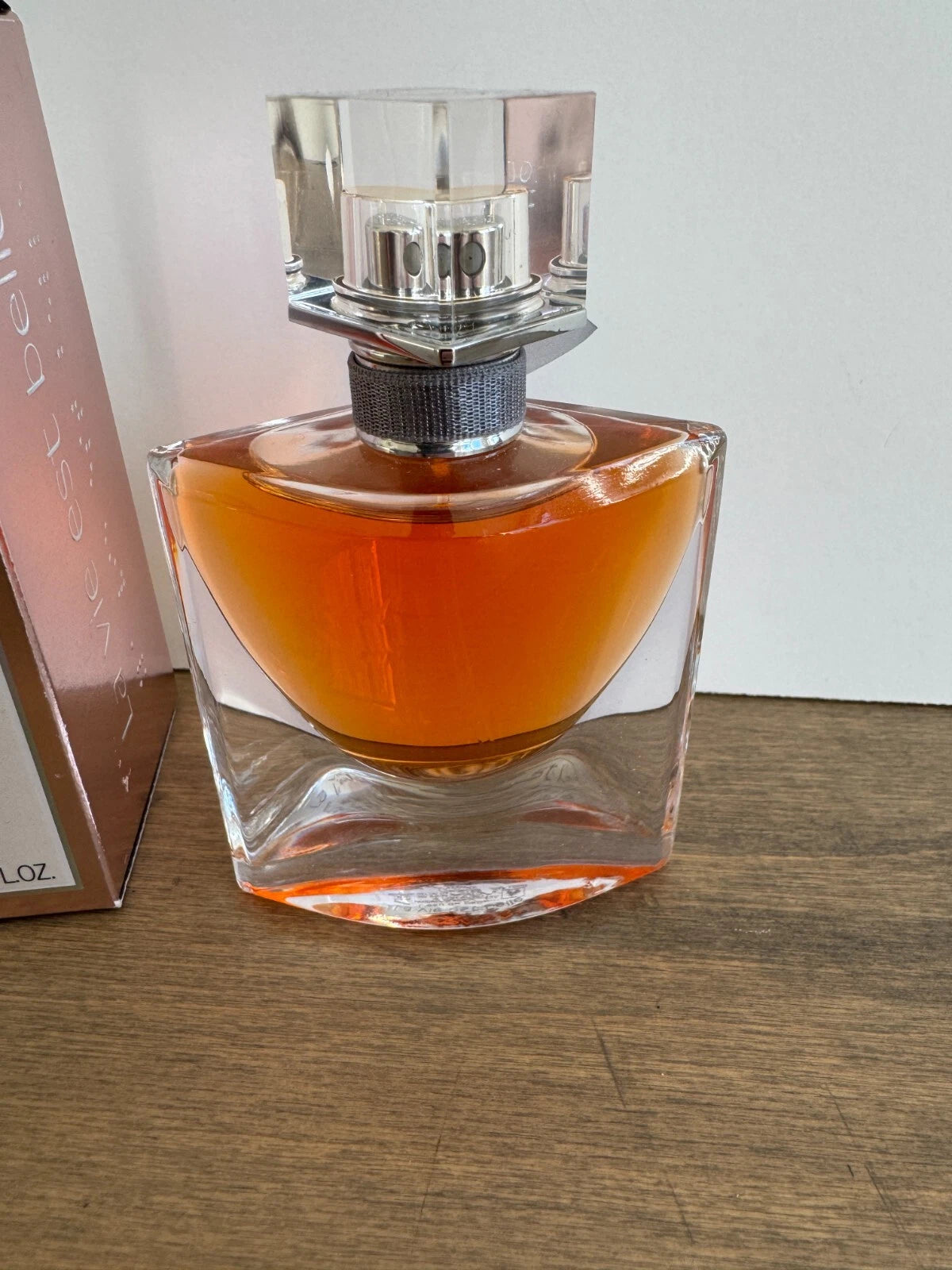 Lancome La Vie Est Belle L'eau de Parfum 1.0 oz / 30 ml Spray Perfume NEW IN BOX